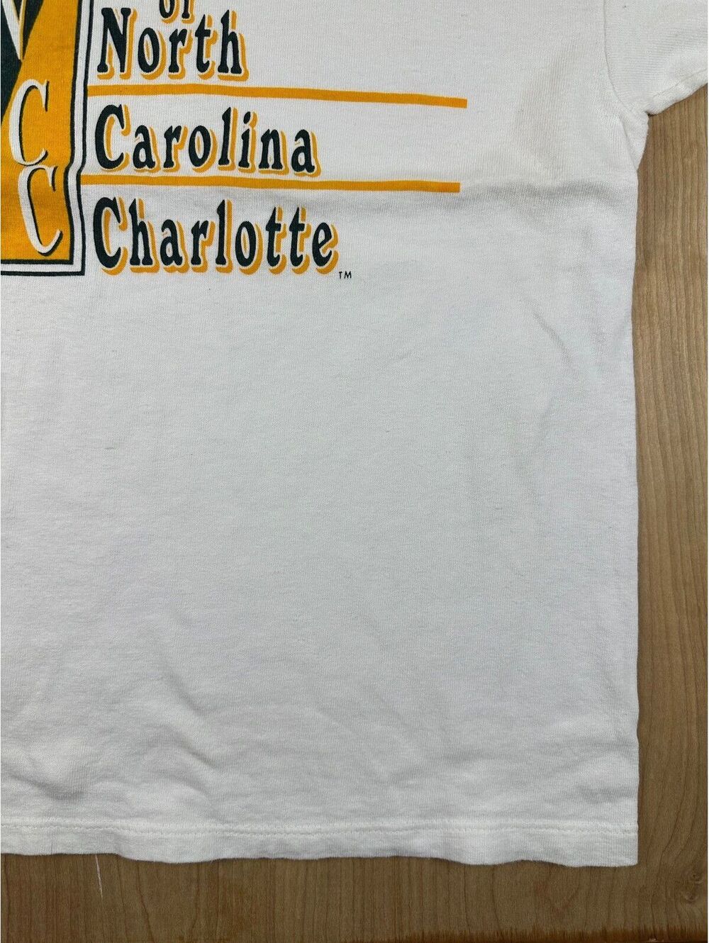 Vintage 90s University of North Carolina Charlotte tshirt champion thick uncc - Picture 8 of 13